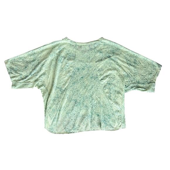 Gymshark Women’s Chalk Light Sage Green Paint Spatter Boxy Cropped Top Sz Small - Picture 6 of 8